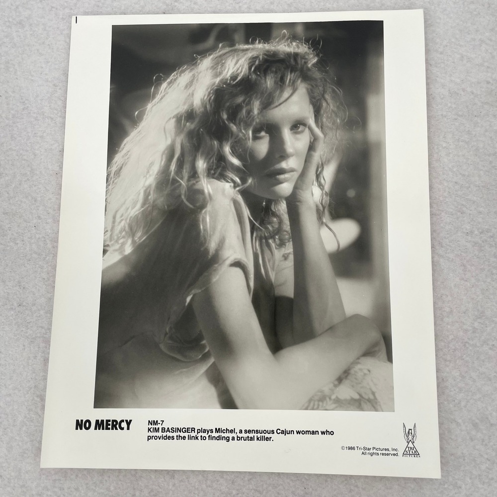 Vintage 1986 No Mercy Kim Basinger Movie Press Still Photo 8x10 Tri-Star NM-7